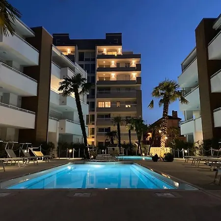 Zoe's Apartament ليدو دي يسولو